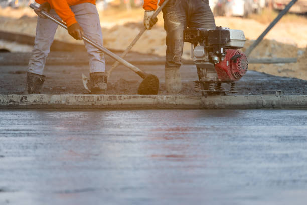 Best Concrete Pool Decks in Alamo, TX